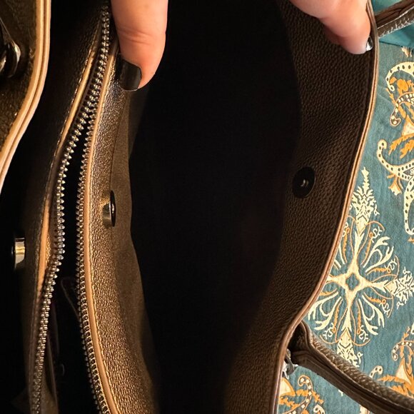 NWT | Nicole Miller Crossbody Metallic Handbag - Picture 8 of 9